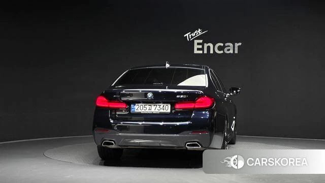 BMW 5 Series (G30) id 4618388 из Кореи 27