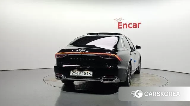 Hyundai The New Grandeur IG Hybrid id 3028664 из Кореи 14