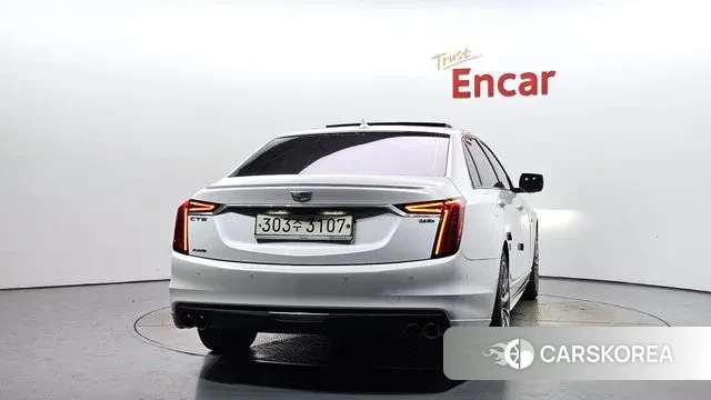 Cadillac CT6 id 2976634 из Кореи 14
