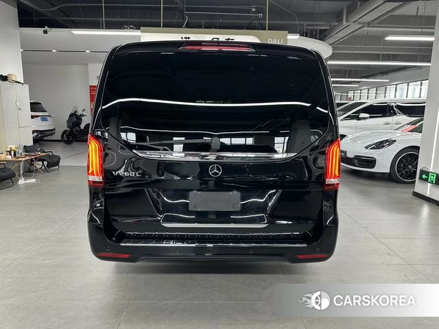 Mercedes-Benz V-class id 4272705 из Китая 24