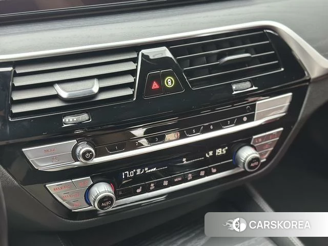 BMW 5 series id 4256919 из Китая 34