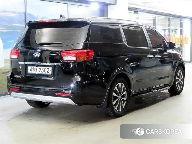 Kia All New Carnival id 3570806 из Кореи 14