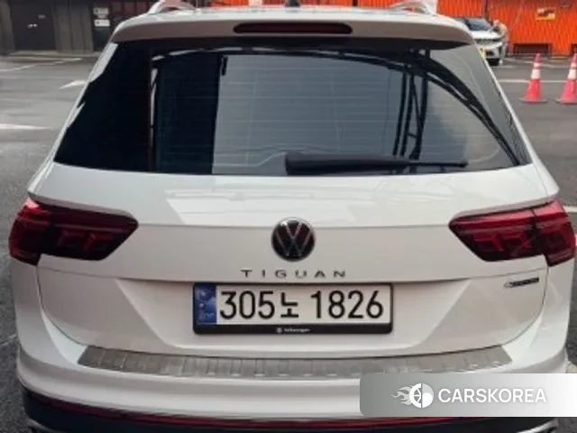 Volkswagen Tiguan second Generation 2023 Белый из Кореи, фото 4