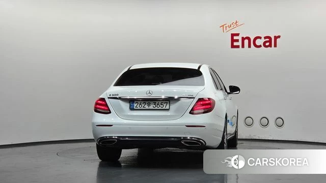 Mercedes-Benz E-Class W213 id 4543412 из Кореи 28