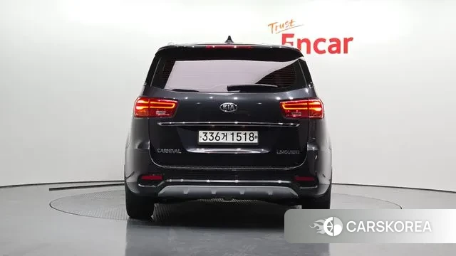 Kia The New Carnival id 2344039 из Кореи 14