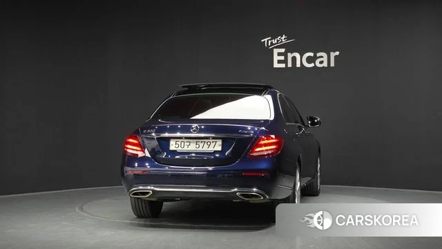 Mercedes-Benz E-Class W213 id 4882358 из Кореи 31