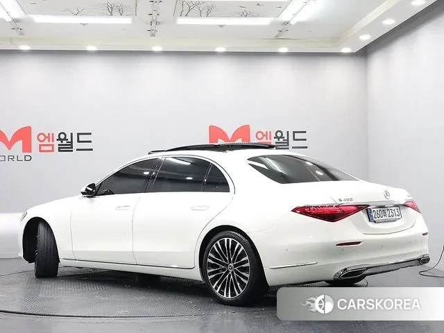 Mercedes-Benz S-Class W223 2023 Черный из Кореи, фото 4
