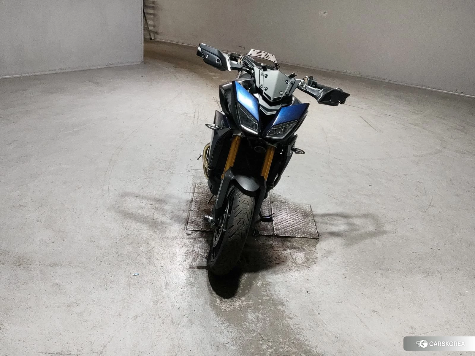 Проданный Yamaha MT-09 id 4200192 из Японии, фото 2