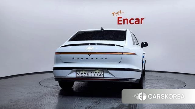 Hyundai Grandeur (GN7) id 3805620 из Кореи 14