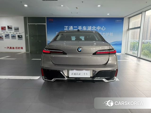 BMW 7 series id 4256606 из Китая 21