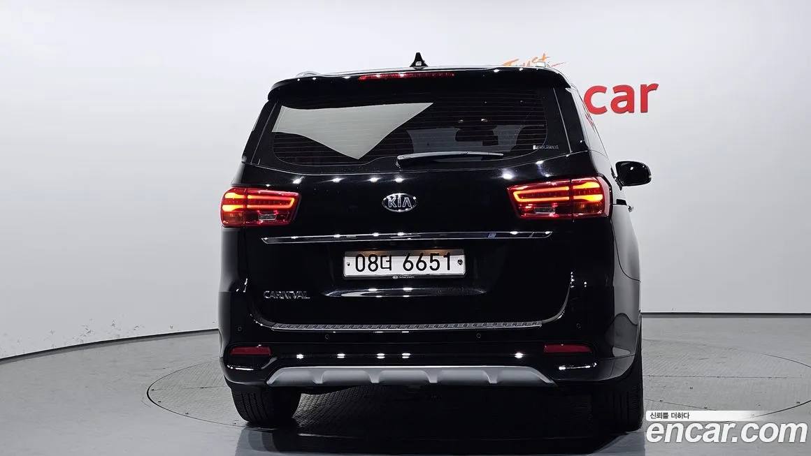 Kia The New Carnival id 1429901 из Кореи 14