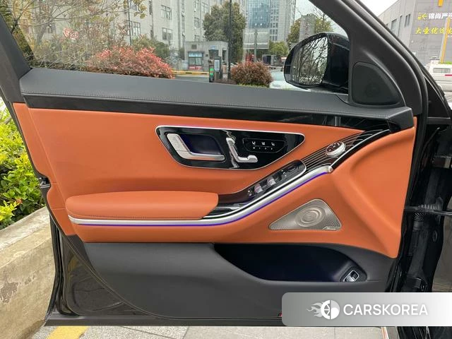 Mercedes-Benz S-class id 4277899 из Китая 18