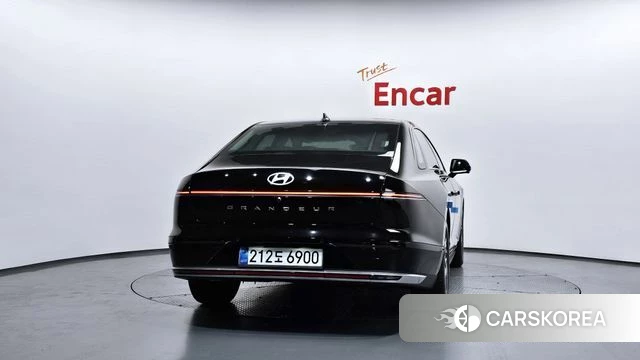 Hyundai Grandeur (GN7) id 3863778 из Кореи 14