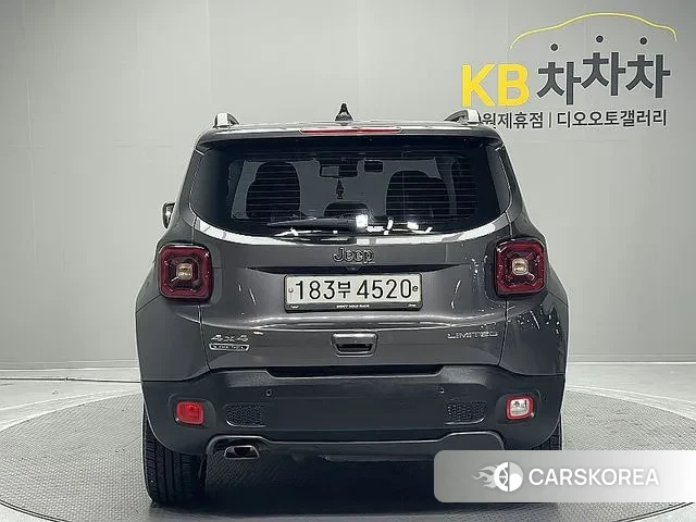 Jeep Renegade id 3226347 из Кореи 14