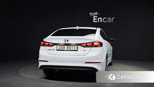 Hyundai Avante AD id 2971578 из Кореи 14