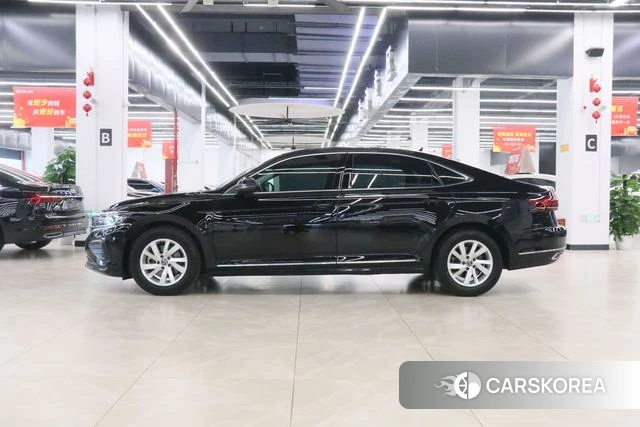 Volkswagen Passat id 4261101 из Китая 12