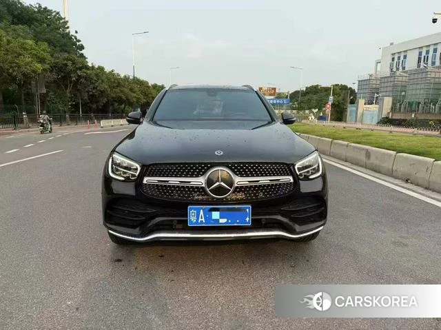 Mercedes-Benz GLC 2021 Черный из Китая, фото 4