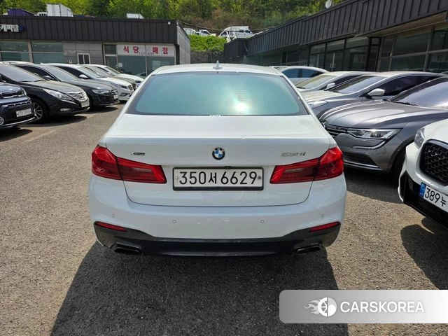BMW 5 Series (G30) id 4250725 из Кореи 14