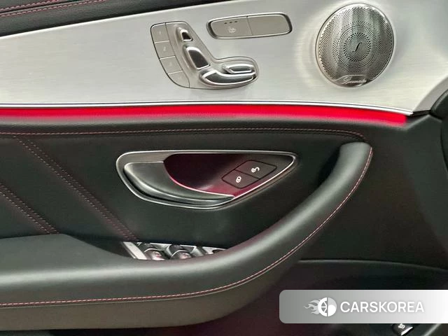 Mercedes-Benz E-class AMG id 4256361 из Китая 18