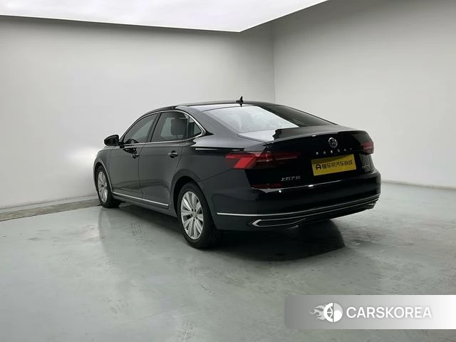 Volkswagen Passat id 4272629 из Китая 14