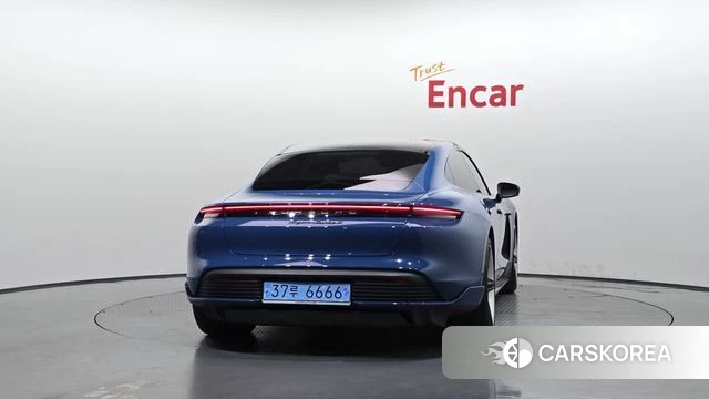 Porsche Taycan id 4542399 из Кореи 28
