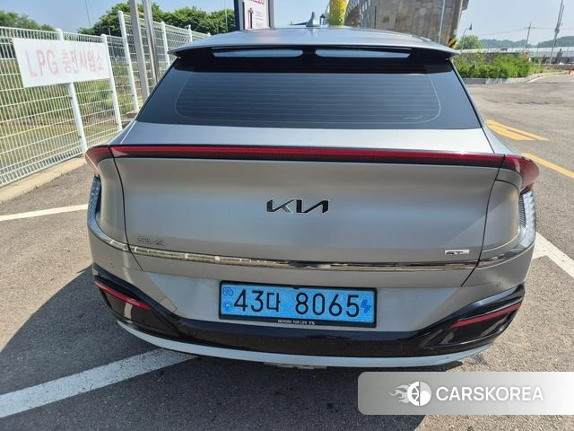 Kia EV6 2021 Серый из Кореи, фото 4