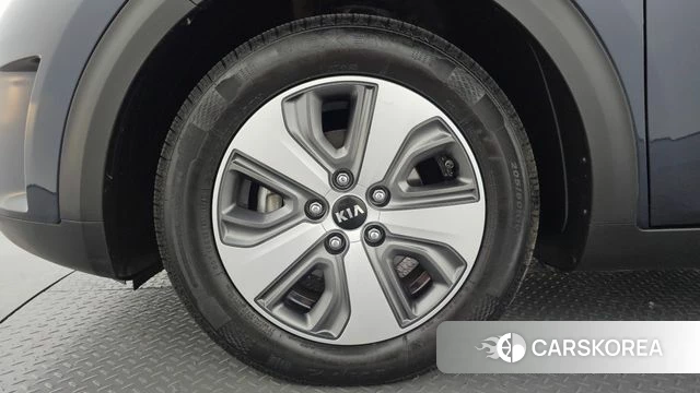Kia Niro id 4944101 из Кореи 28