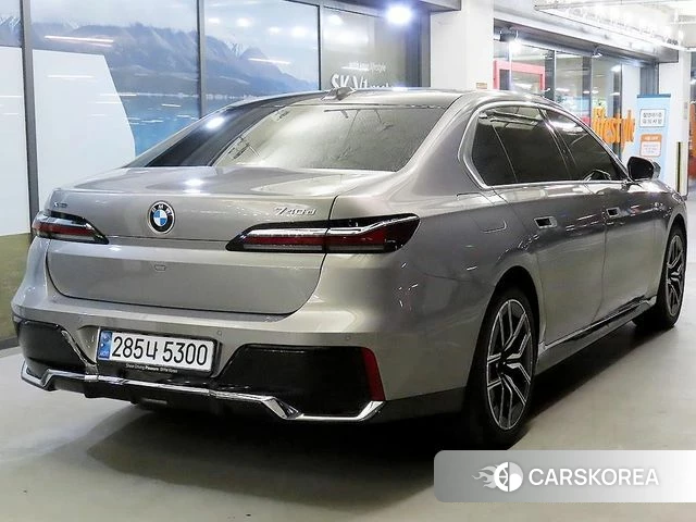 BMW 7 Series (G70) id 4200830 из Кореи 14