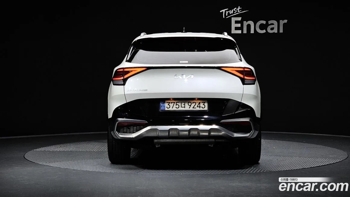 Kia Sportage 5th Generation 2023 Белый из Кореи, фото 4