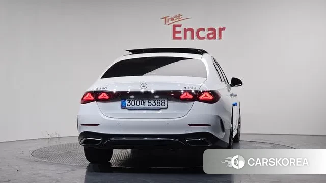 Mercedes-Benz E-Class W214 id 3711177 из Кореи 14