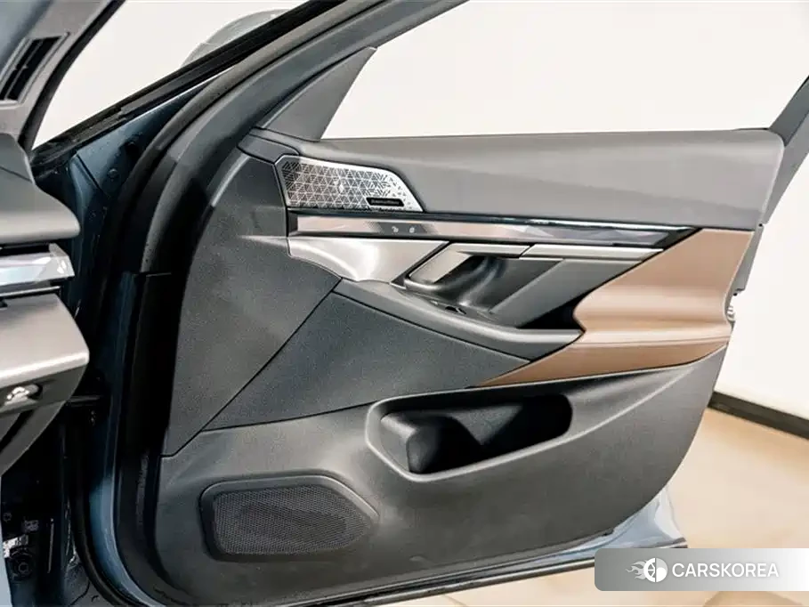 BMW 5 series id 4553618 из Китая 21