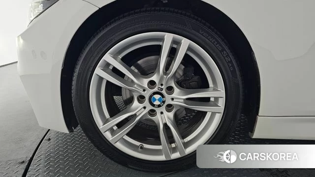 BMW 3 Series (F30) id 4447675 из Кореи 28
