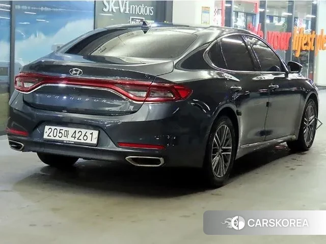 Hyundai Grandeur IG id 3706252 из Кореи 14