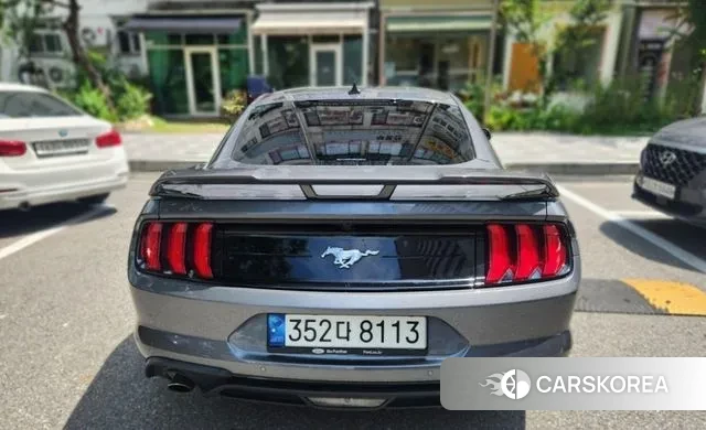 Ford Mustang 2021 Серый из Кореи, фото 6