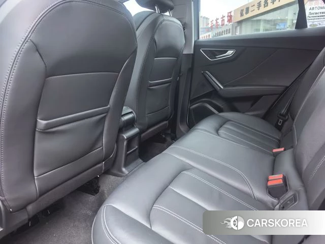Audi Q2L id 4301656 из Китая 13