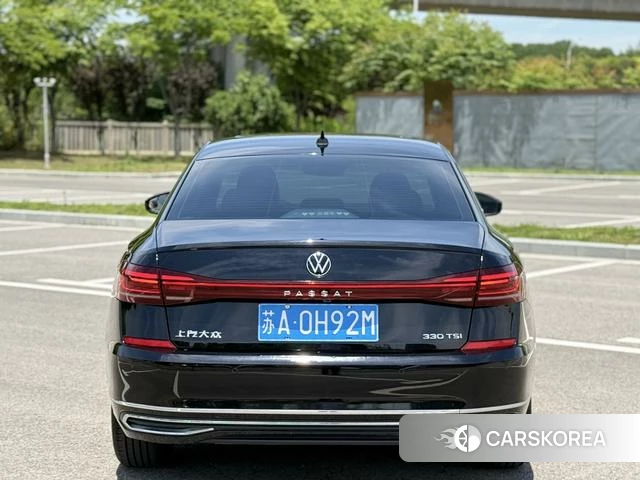 Volkswagen Passat id 4300365 из Китая 14