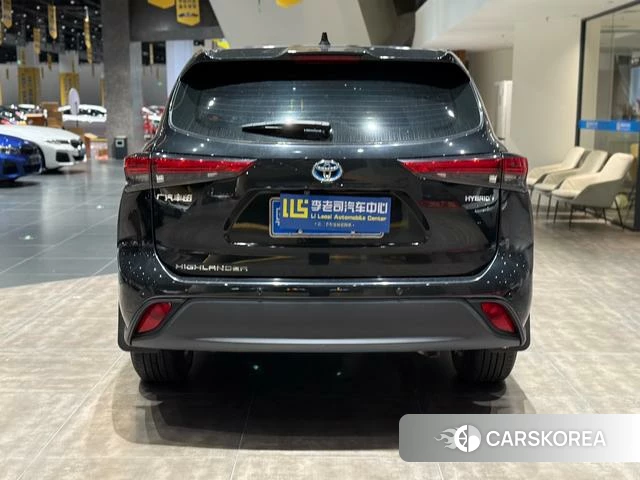 Toyota Highlander 2024 Черный из Китая, фото 4