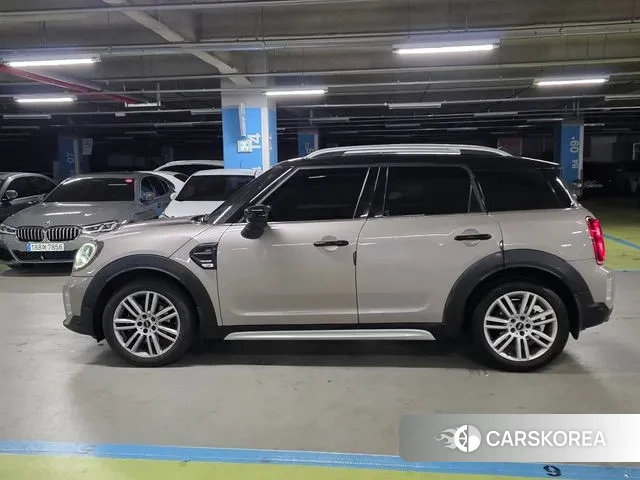 Mini Cooper Countryman 2022 Песочный из Кореи, фото 5