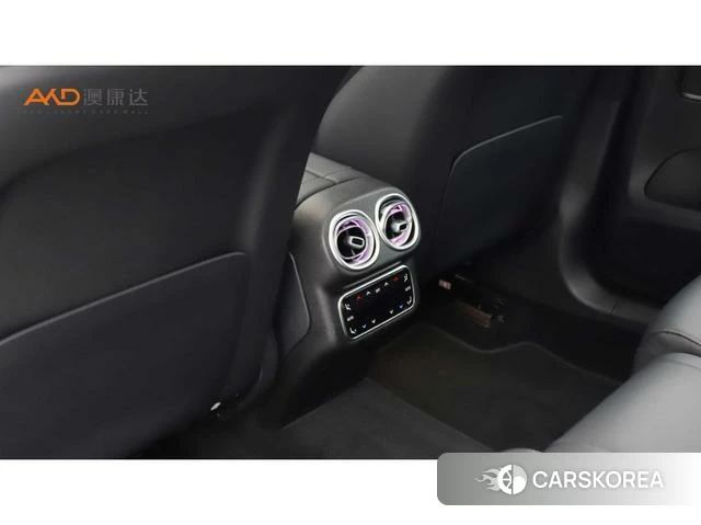 Mercedes-Benz GLC 2025 Белый из Китая, фото 4