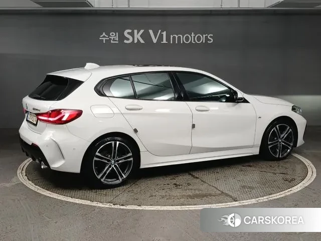 BMW 1 Series (F40) id 3660947 из Кореи 14