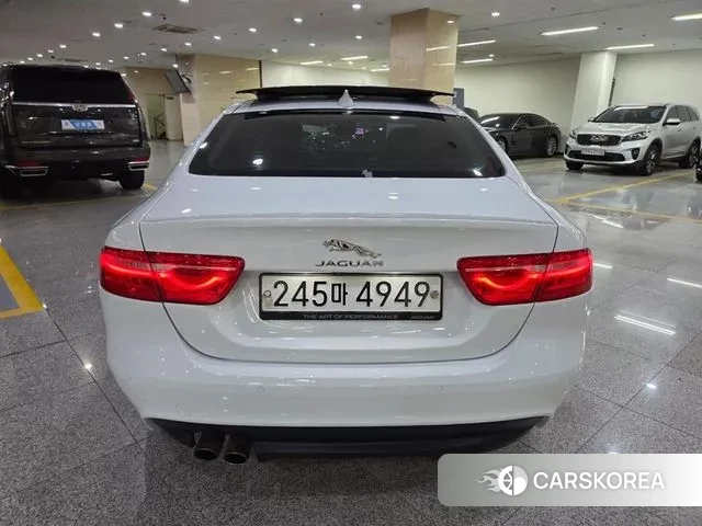 Jaguar XE id 3259114 из Кореи 14