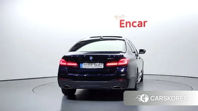 BMW 5 Series (G30) id 3007279 из Кореи 14