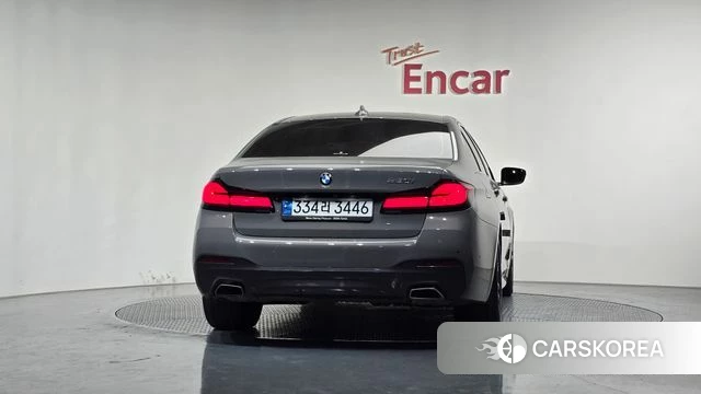 BMW 5 Series (G30) id 4337839 из Кореи 14