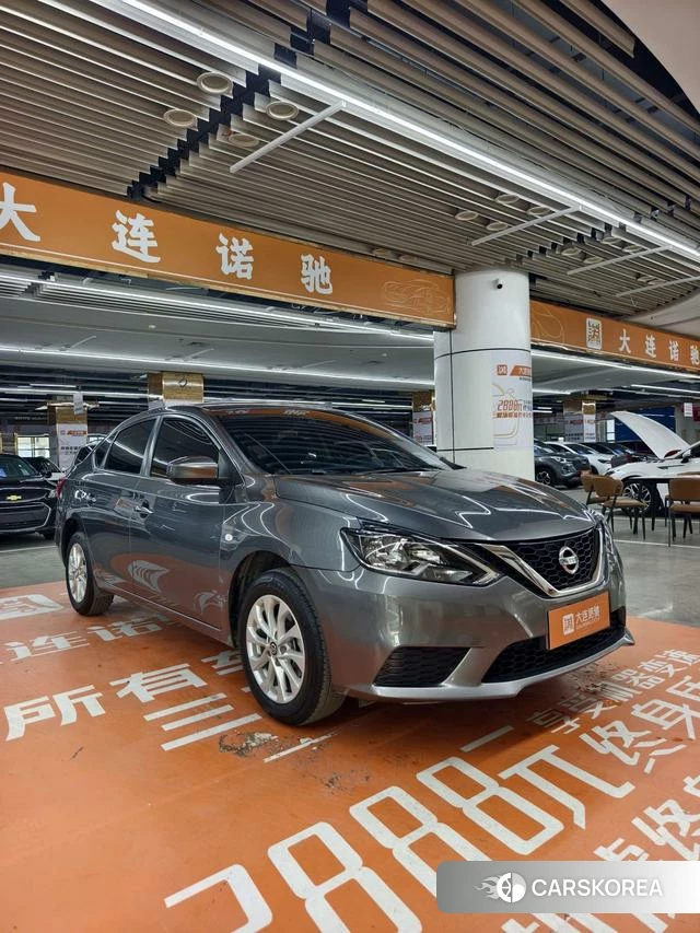 Nissan Xuan Yi 2024 Темно-серый из Китая, фото 4