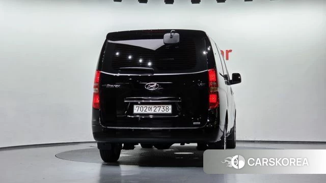Hyundai The New Grand Starex id 4667133 из Кореи 27