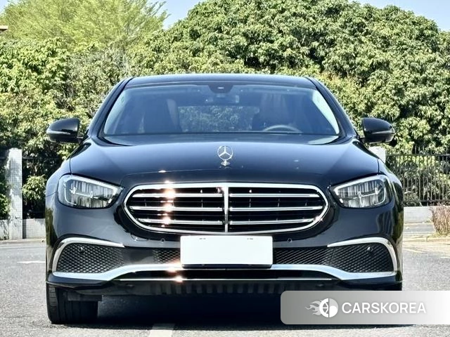 Mercedes-Benz E-class id 4276720 из Китая 20