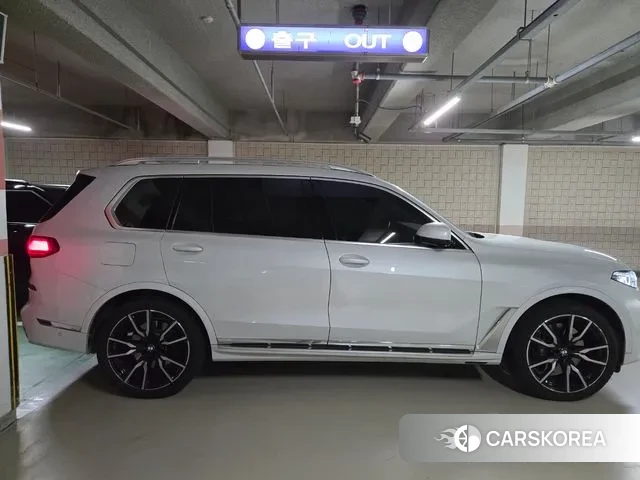 BMW X7 (G07) 2020 Белый из Кореи, фото 4