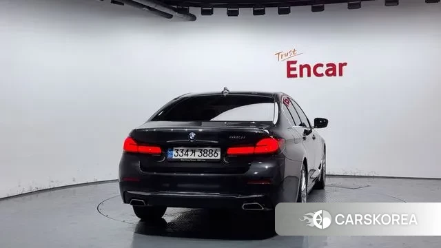 BMW 5 Series (G30) id 3003278 из Кореи 14