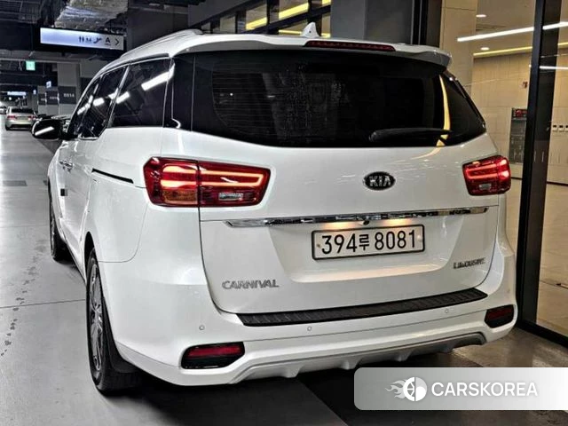 Kia The New Carnival id 4551216 из Кореи 14