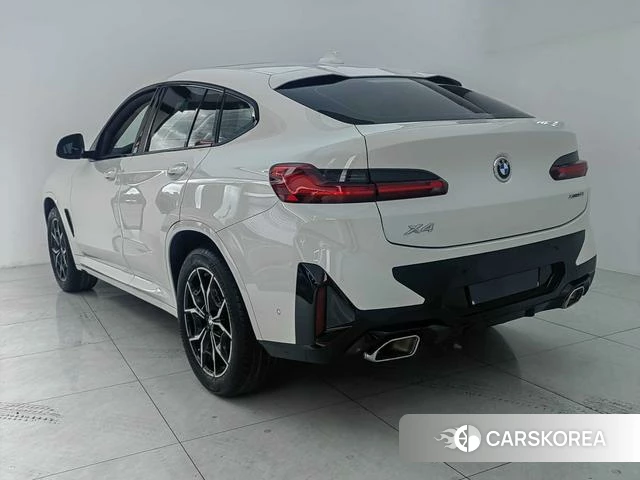 BMW X4 id 4365732 из Китая 10
